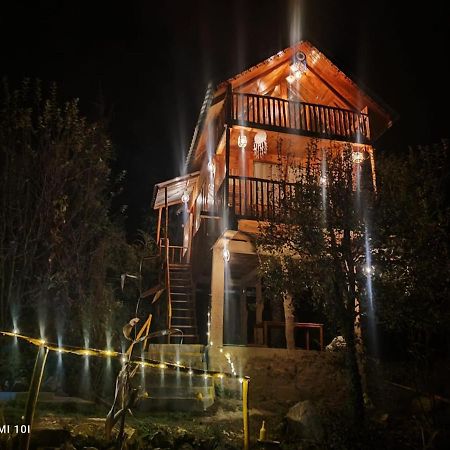 Tree House Jibhi The Hidden Cottage Exterior foto