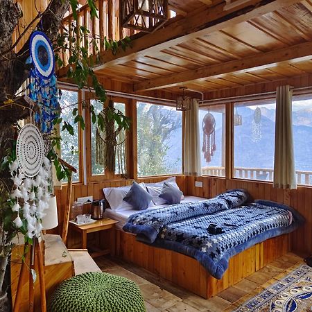 Tree House Jibhi The Hidden Cottage Exterior foto