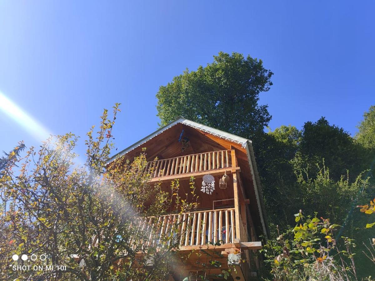 Tree House Jibhi The Hidden Cottage Exterior foto