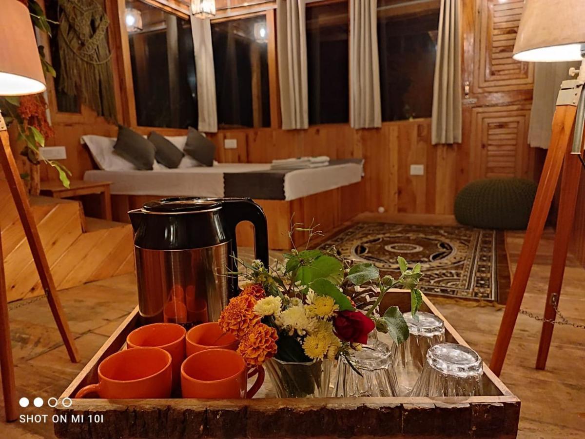 Tree House Jibhi The Hidden Cottage Exterior foto