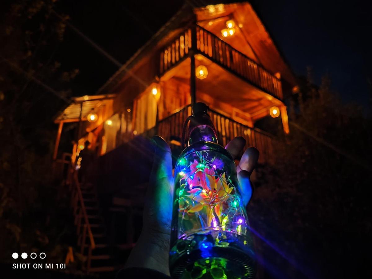 Tree House Jibhi The Hidden Cottage Exterior foto