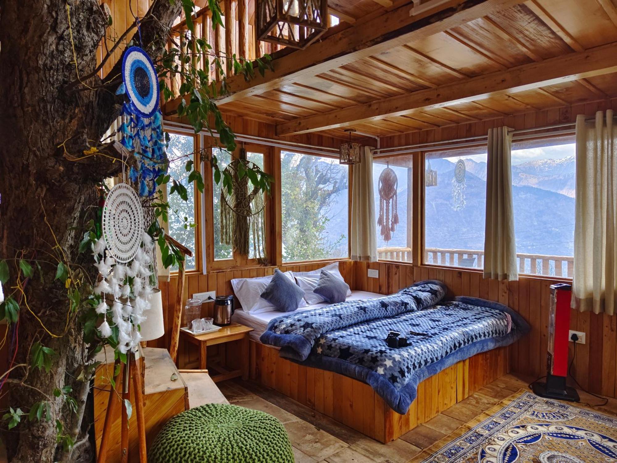 Tree House Jibhi The Hidden Cottage Exterior foto